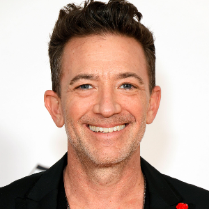 celebrity David Faustino